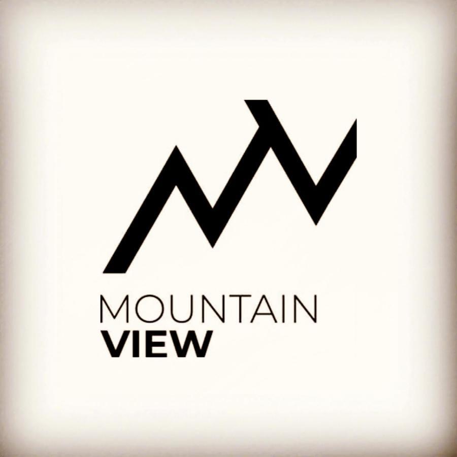 Mountain View 1 *